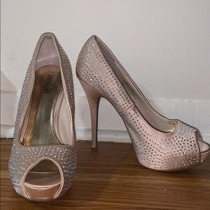 Jennifer Lopez platform rhinestone heels size 7.5